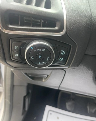 Ford Focus cena 25900 przebieg: 182000, rok produkcji 2012 z Lębork małe 497